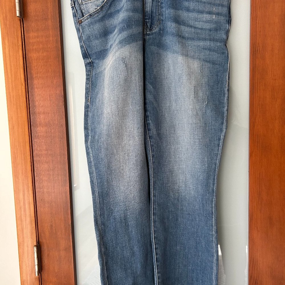 Cabi HI-Low Crop Jeans, NWOT, Size 10